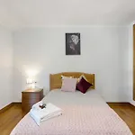 Casa De Santo Amaro