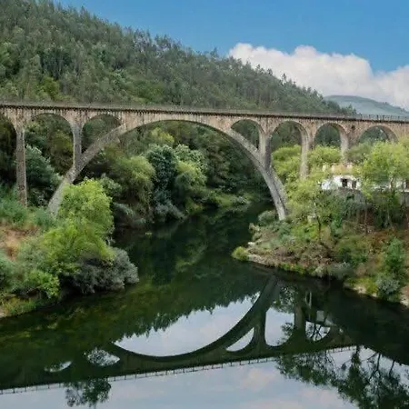 Semesterbostad Casa De Santo Amaro Carrazedo (Aveiro)