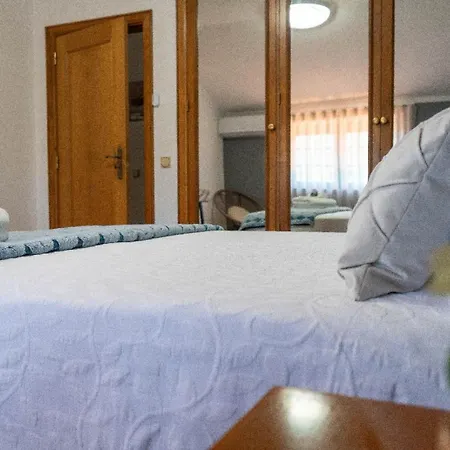 Casa De Santo Amaro Hébergement de vacances *