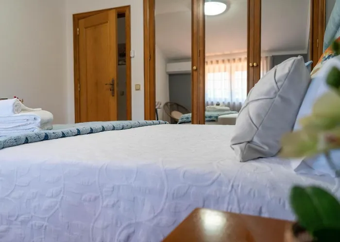 Casa De Santo Amaro * Carrazedo (Aveiro)